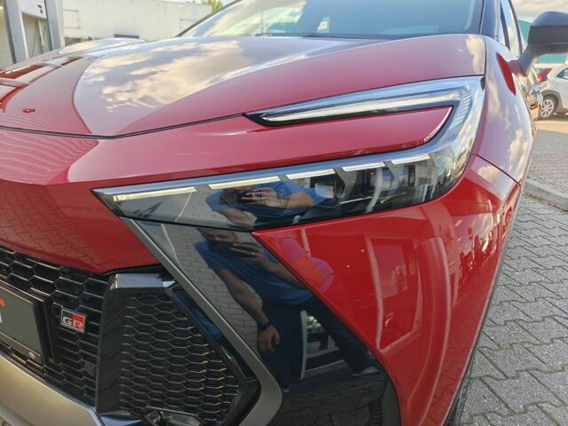 Toyota C-HR 2.0 PHEV 200 GR SP – foto 3