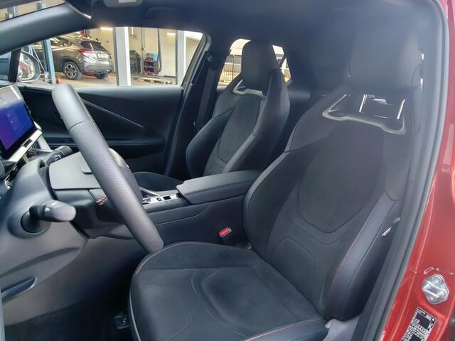 Toyota C-HR 2.0 PHEV 200 GR SP – foto 8