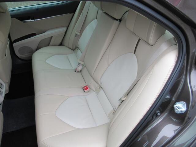 Toyota CAMRY 2.5 Hybrid Premium Nederlandse auto