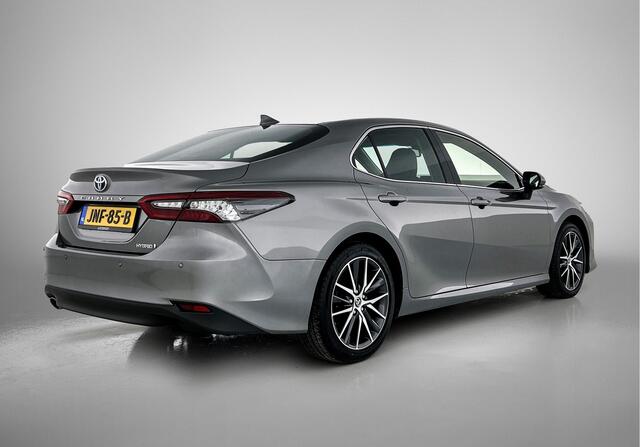 Toyota CAMRY 2.5 Hybrid Executive | BTW voertuig | Stoel en stuur verwarming| Achteruitrijcamera |