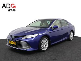 toyota-camry-2.5-hybrid-premium