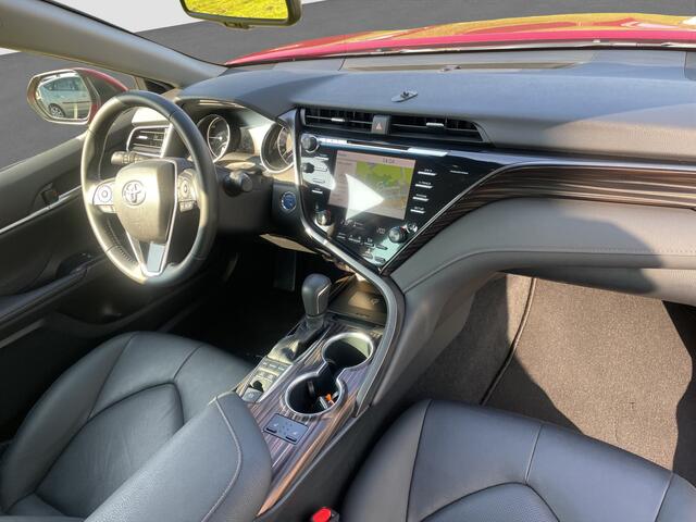 Toyota CAMRY 2.5 Hybrid Business + Blindspot | leder | Camera!