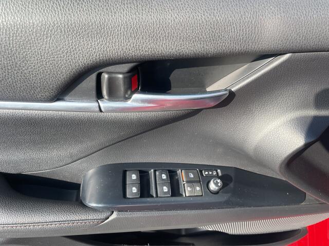 Toyota CAMRY 2.5 Hybrid Business + Blindspot | leder | Camera!