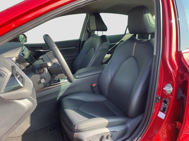 Toyota CAMRY 2.5 Hybrid Business + Blindspot | leder | Camera!