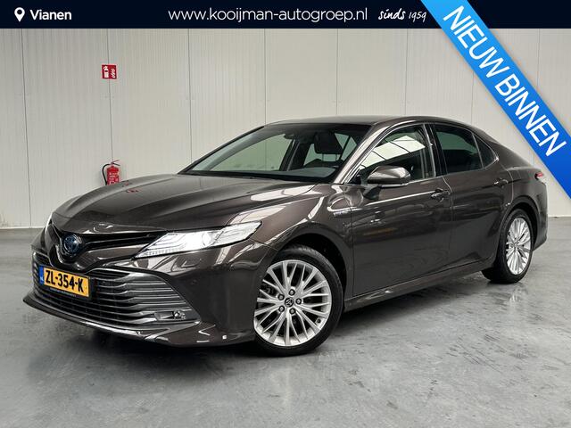 Toyota CAMRY 2.5 Hybrid Executive 1e eigenaar, slechts 26000km, zeer luxe en nette auto