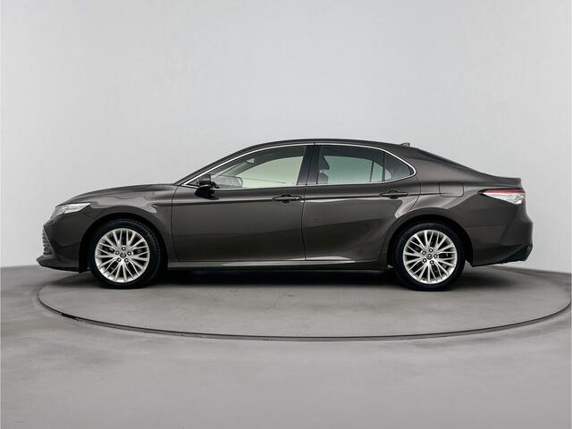 Toyota CAMRY 2.5 Hybrid Executive | Zwart Leder Interieur | Navigatie |