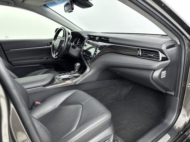 Toyota CAMRY 2.5 Hybrid Executive | Zwart Leder Interieur | Navigatie |