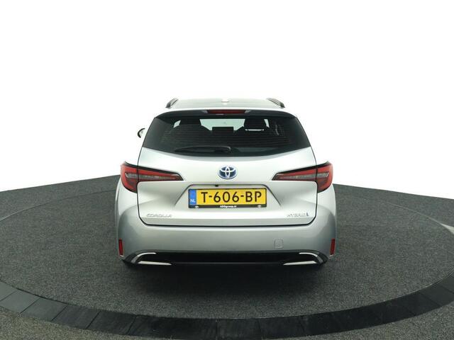 Toyota COROLLA Touring Sports Hybrid 140 Active | Navigatie | Nieuw Model | 10 Jaar Garantie |