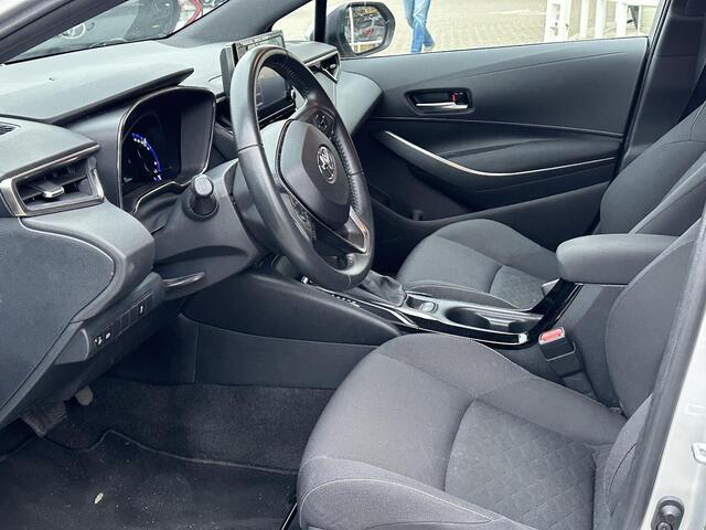 Toyota COROLLA Touring Sports 1.8 Hybrid Business Plus