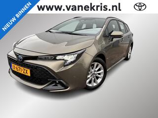 toyota-corolla-touring-sports-hybri