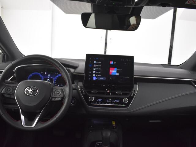 Toyota COROLLA Hybrid 140 GR Sport | Parkeersensoren V+A | Stoelverwarming
