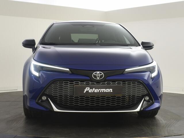 Toyota COROLLA Hybrid 140 GR Sport | Parkeersensoren V+A | Stoelverwarming