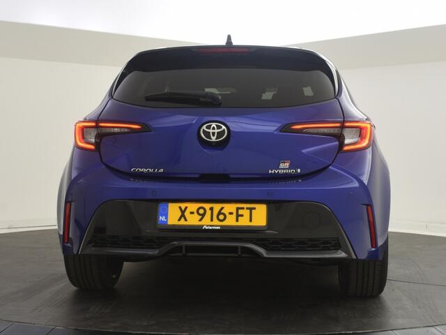 Toyota COROLLA Hybrid 140 GR Sport | Parkeersensoren V+A | Stoelverwarming