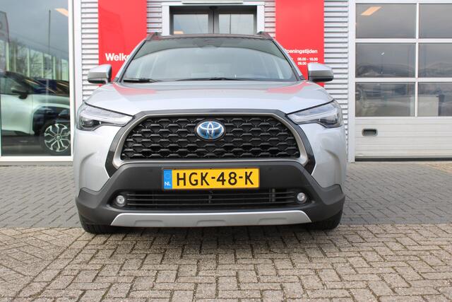 Toyota COROLLA Cross Hybrid 140 Style met Premium Pack en Panoramadak