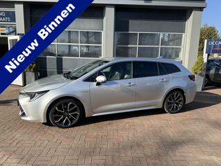 toyota-corolla-touring-sports-2.0-h