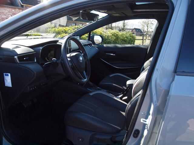 Toyota COROLLA Touring Sports 2.0 Hybrid Business GR-Sport | Panoramadak | Camera | Cruise Control | JBL | Head-Up Display |