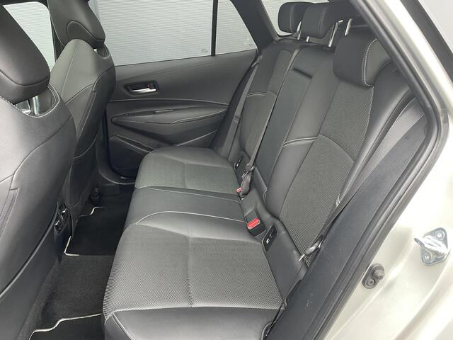 Toyota COROLLA Touring Sports 2.0 Hybrid Premium / Elektrische Glazen Panorama-Dak / Voorstoelen Verwarmd / Achterbank Verwarmd / Lederen Bekleding / Cruise Control /
