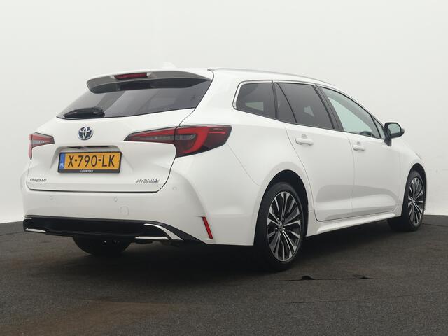 Toyota COROLLA Touring Sports 1.8 Hybrid First Edition | LED | PDC | Elektrische Achterklep |