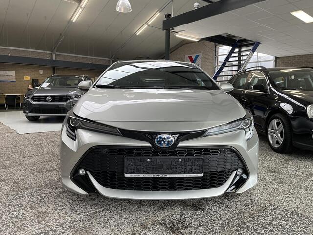 Toyota COROLLA 1.8 Hybrid TeamDE LED | ADAPTIVE CRUISE CONTROL | CAMERA | Apple Carplay/Android Auto | KEYLESS