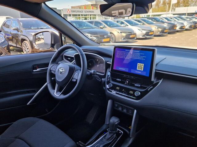 Toyota COROLLA Cross Hybrid 140 Style