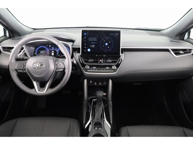 Toyota COROLLA Cross Hybrid 140 Style *DEMO*