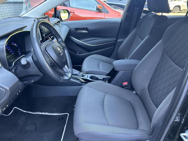 Toyota COROLLA 1.8 Hybrid First Edition