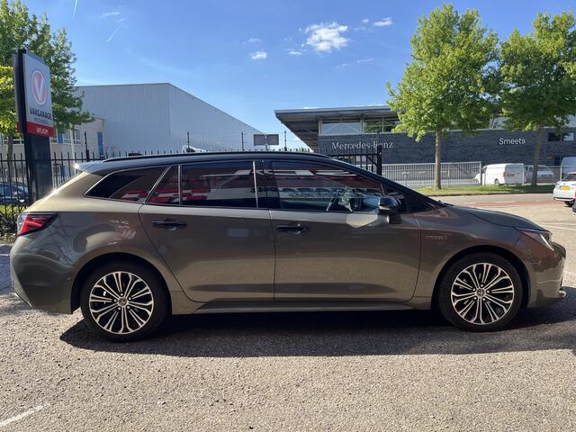 Toyota COROLLA Touring Sports 1.8 Hybrid Executive