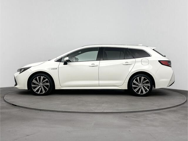 Toyota COROLLA Touring Sports 1.8 Hybrid Business Plus | Navigatie | Lichtmetalen Velgen | Keyless Entry & Go |