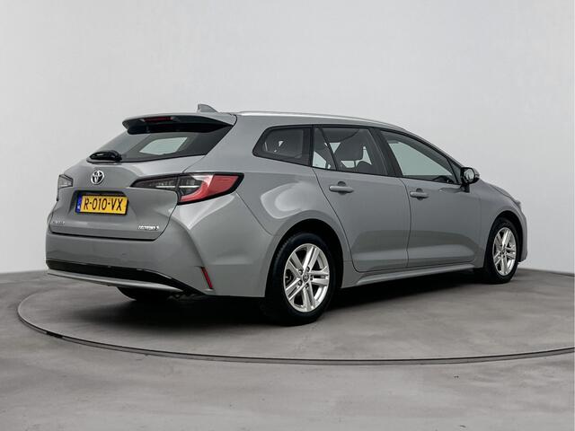 Toyota COROLLA Touring Sports 1.8 Hybrid Active | NL-Auto | Navigatie | Parkeercamera | Apple Carplay /- Android Auto |
