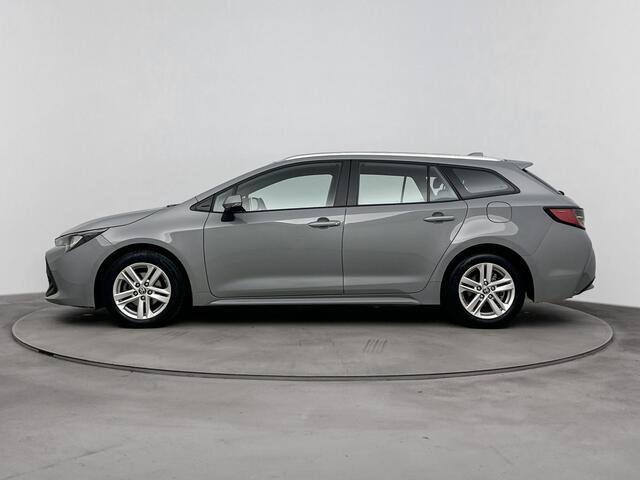 Toyota COROLLA Touring Sports 1.8 Hybrid Active | NL-Auto | Navigatie | Parkeercamera | Apple Carplay /- Android Auto |