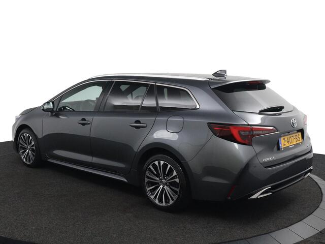 Toyota COROLLA Touring Sports Hybrid 140 Dynamic | Demo Voordeel | Zeer complete Uitvoering | Parkeersensoren Rondom | Stoelverwarming | Elektrisch bedienbare achterklep |