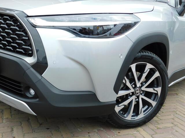Toyota COROLLA Cross 2.0 High Power Hybrid Launch Edition | 360 camera | leder | JBL