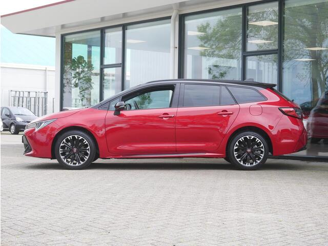 Toyota COROLLA Touring Sports 1.8 Hybrid GR-Sport | Camera | Stoelverwarming | Draadloze telefoonlader | DAB