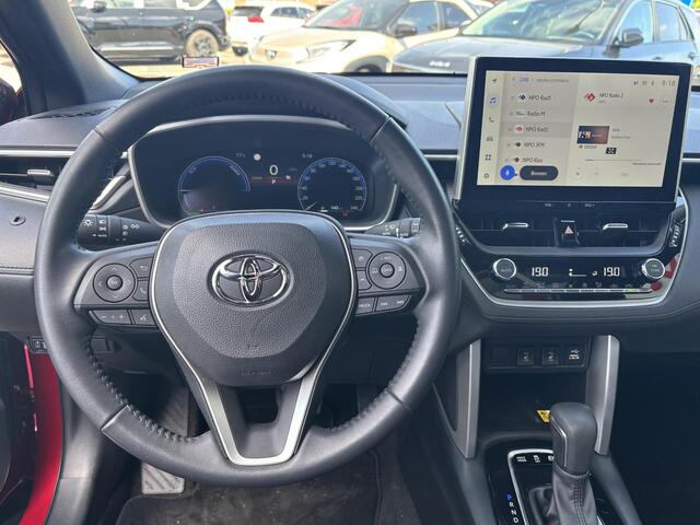 Toyota COROLLA Cross Hybrid 140 Style STOELVERWAMING, PANORAMO DAK, PREMIUM PAKKET EN SLECHTS 7.497KM!!