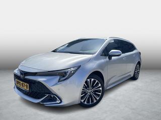 toyota-corolla-touring-sports-hybri