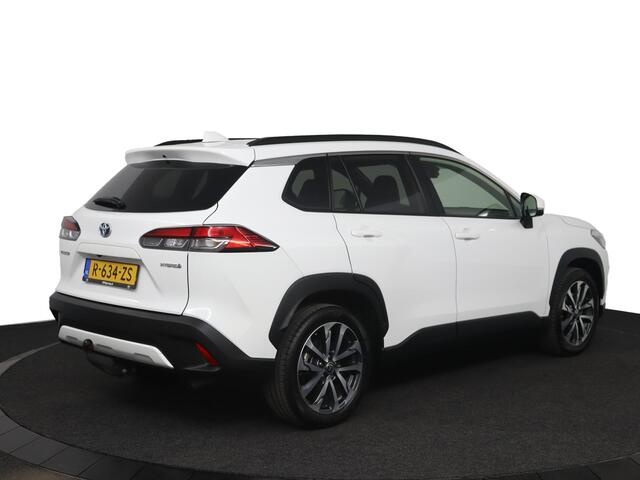 Toyota COROLLA Cross 2.0 High Power Hybrid First Edition | Trekhaak | Navigatie | Parkeer sensoren |