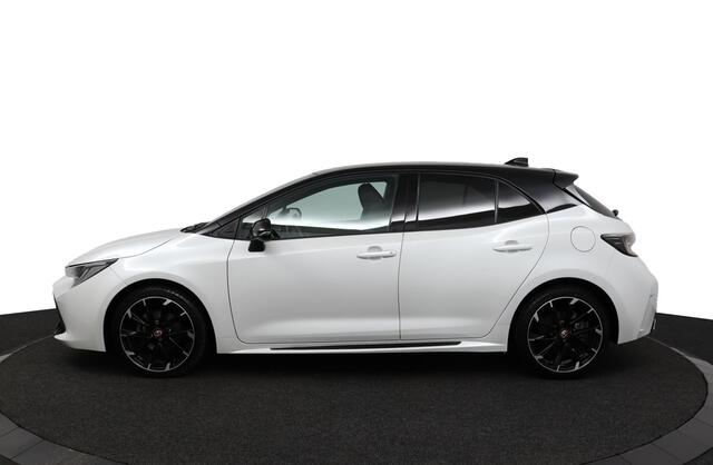 Toyota COROLLA 1.8 Hybrid GR-Sport | Adaptive Cruise Control | Stoelverwarming | Achteruitrijcamera | Apple Carplay | Android Auto |
