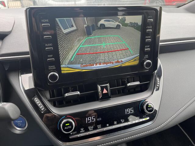 Toyota COROLLA Touring Sports 1.8 Hybrid Style *Trekhaak*