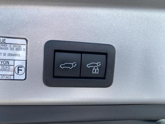 Toyota COROLLA Cross Hybrid 200 Dynamic edition Navigatie, Achteruitrijcamera, Elek. achterklep, LED, LMV, Privacy glass, Smart Key, BTW Auto