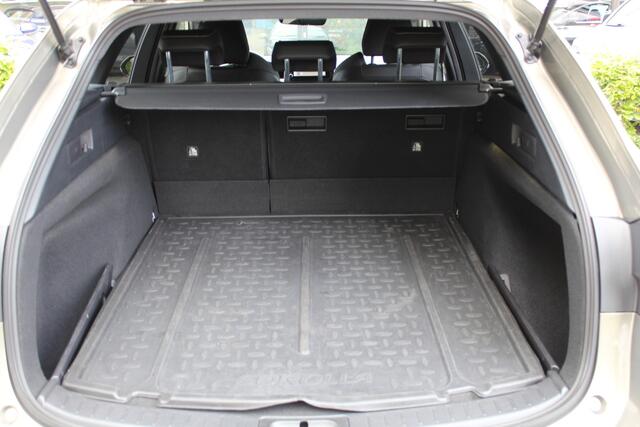 Toyota COROLLA Touring Sports 1.8 Hybrid Business Plus | Rijklaar | Stoelverwarming | Apple/Android | Clima | DAB+ | Camera | Navi | Cruise