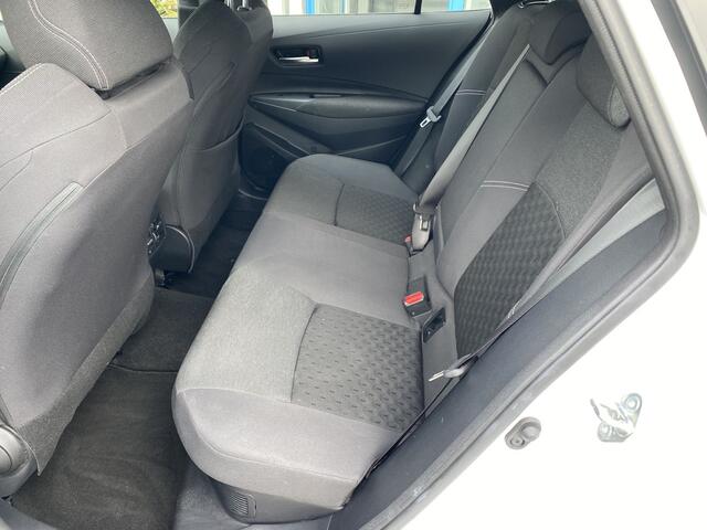 Toyota COROLLA Touring Sports Hybrid 140 Business