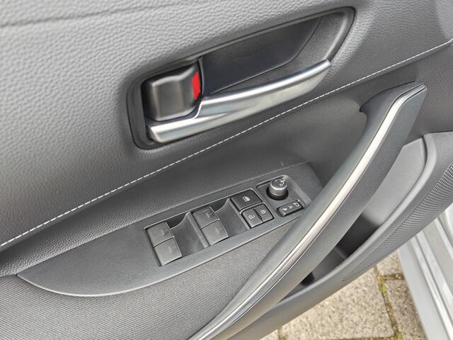 Toyota COROLLA 1.8 Hybrid Dynamic