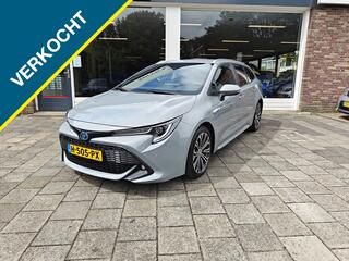 toyota-corolla-1.8-hybrid-dynamic