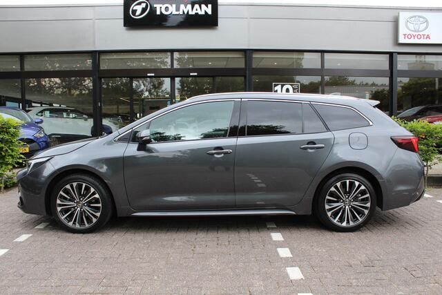 Toyota COROLLA Touring Sports 1.8 Hybrid 140 Dynamic Plus | Rijklaar | Stoel-/stuurverw. | El.achterklep | Sensoren v+a | Navi | Apple/Android | LED | Keyless | Adaptive cruise
