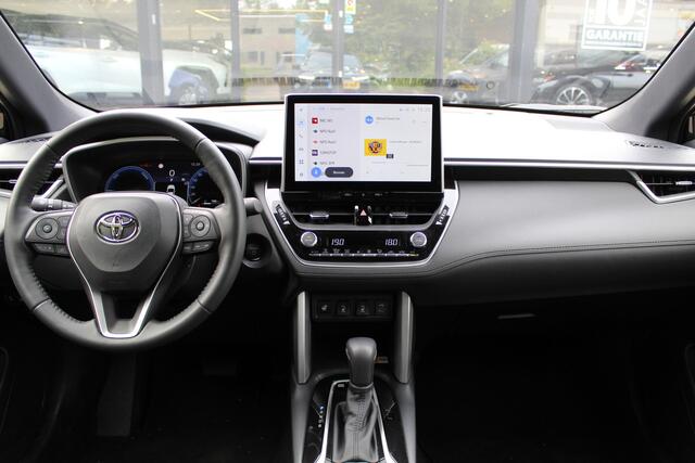 Toyota COROLLA Cross Hybrid 140 Style Plus | Rijklaar | Navi | LED | Stoel-/stuurverw. | El.achterklep | Keyless | Adap.cruise | Parkeersens. v+a