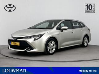 toyota-corolla-touring-sports-1.8-h