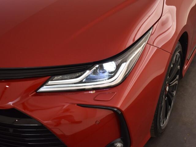 Toyota COROLLA 1.8 Hybrid GR-Sport | Trekhaak | Stoelverwarming