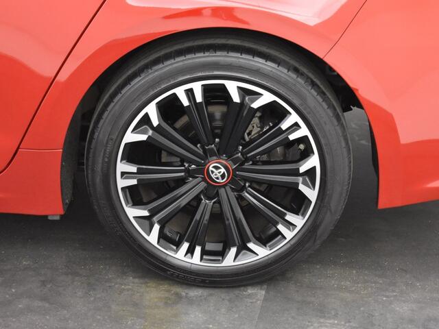 Toyota COROLLA 1.8 Hybrid GR-Sport | Trekhaak | Stoelverwarming