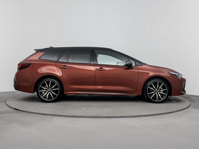 Toyota COROLLA Touring Sports Hybrid 180 GR Sport | Apple Carplay & Android Auto | Navigatie | Parkeercamera | | Direct leverbaar |