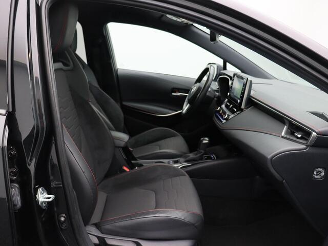 Toyota COROLLA Touring Sports 1.8 Hybrid Executive | Head-up Display | Automatische Kofferklep | Achteruitrijcamera | Cruise Control | Climate Control |